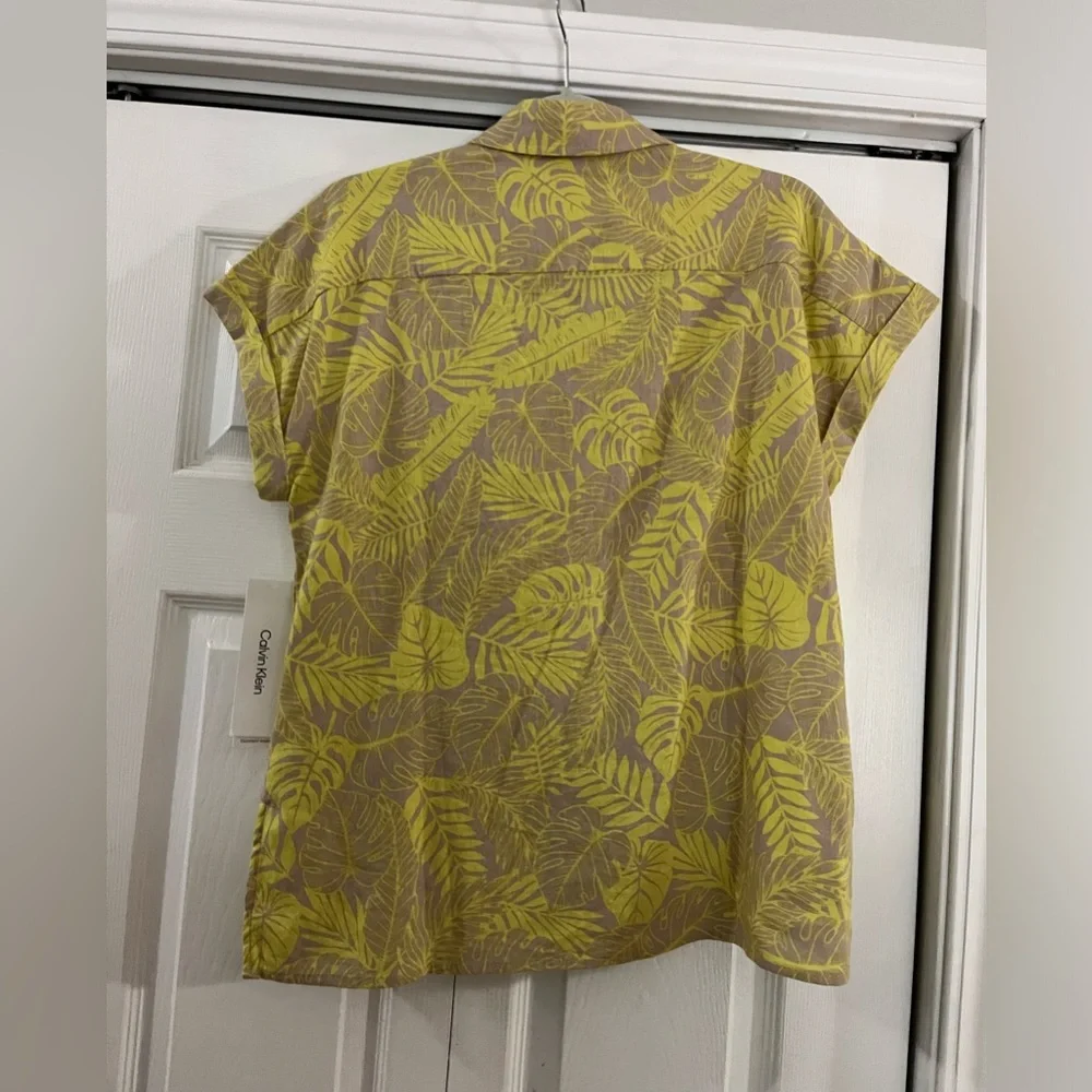 🔥3/$15🔥 NWT Calvin Klein Linen Top - Picture 5 of 5